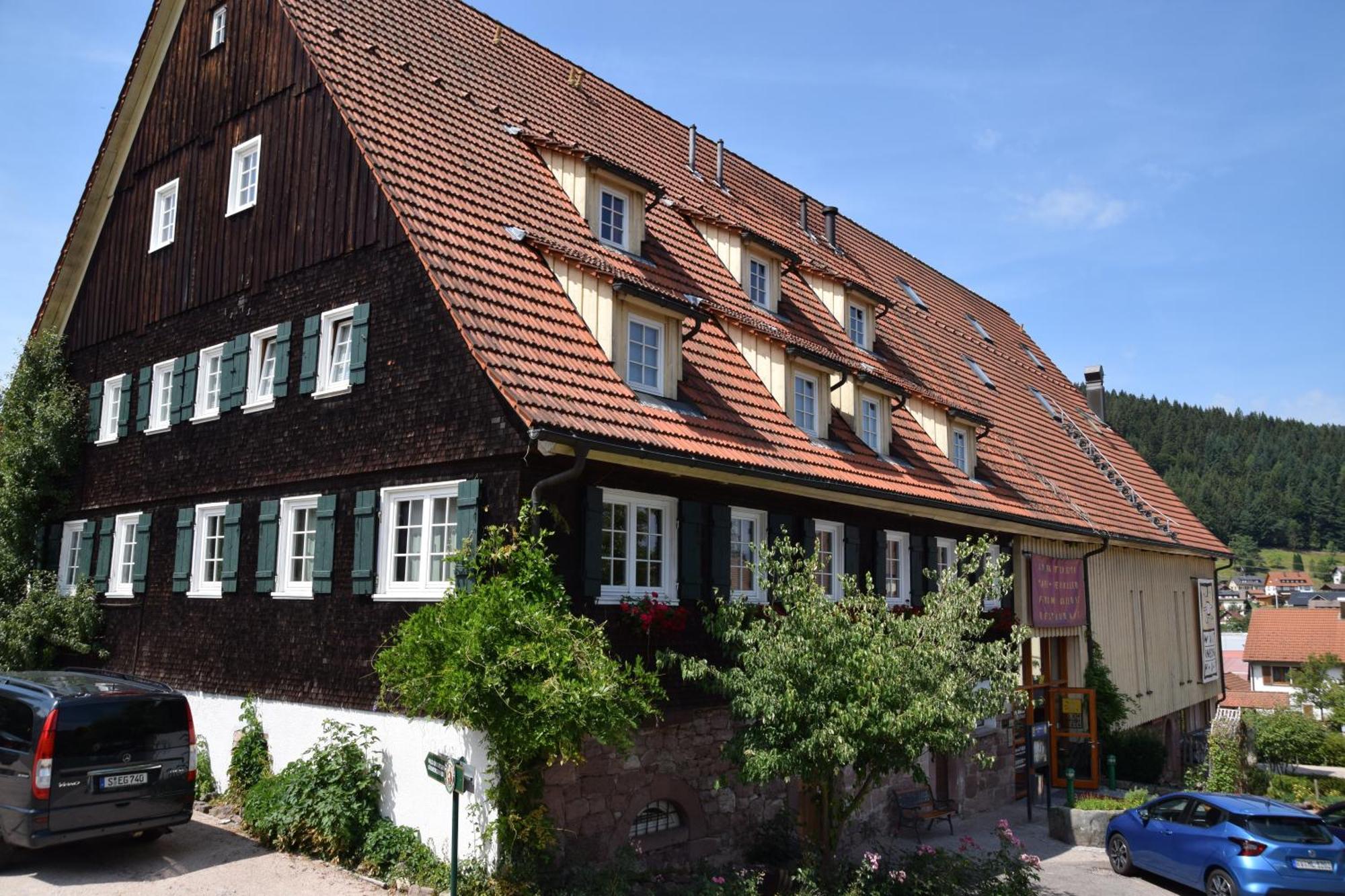 Gutshof-Hotel Waldknechtshof Baiersbronn Exterior foto