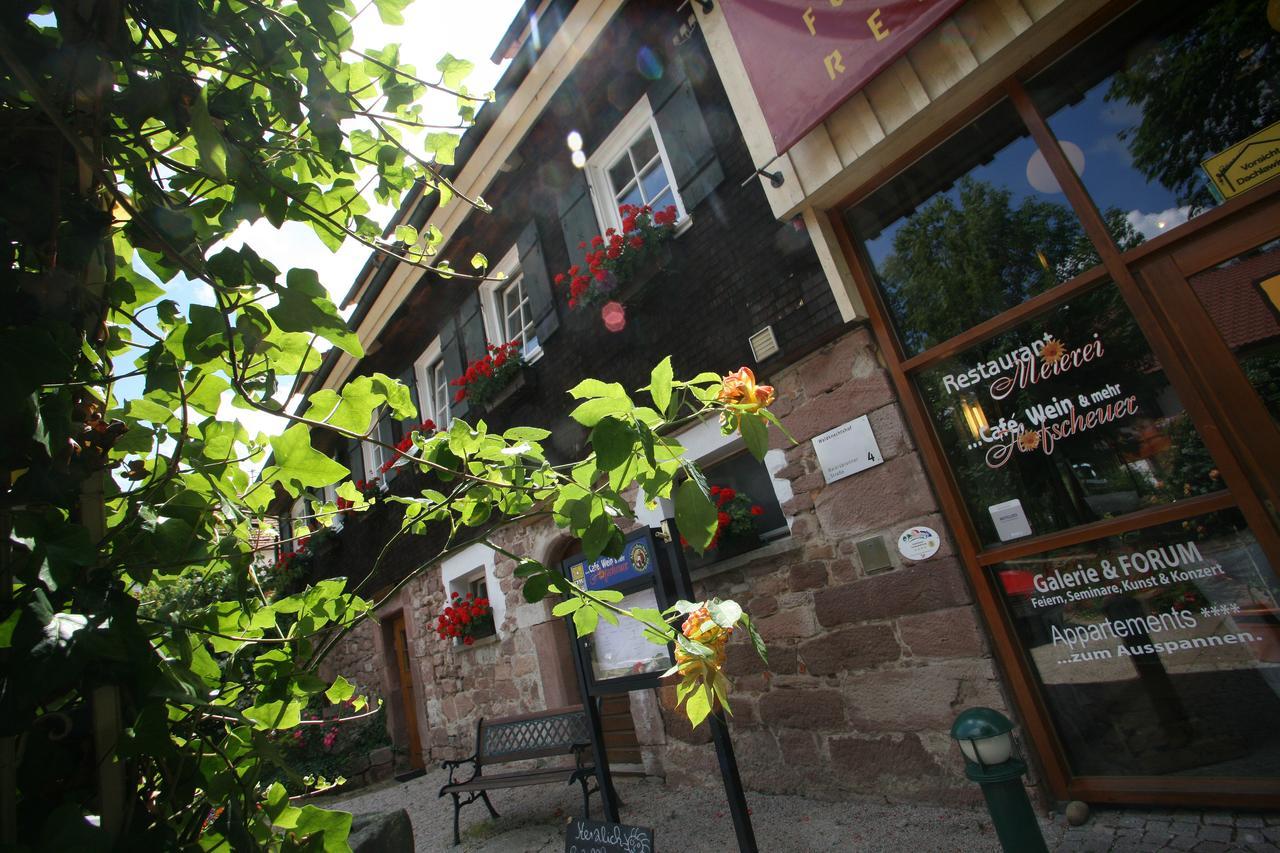 Gutshof-Hotel Waldknechtshof Baiersbronn Exterior foto